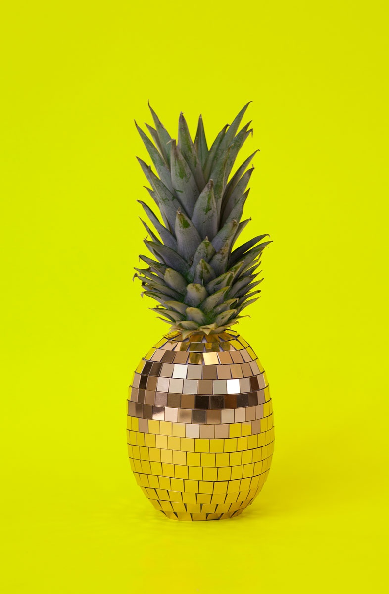 Pineapple-themed photography project by Sarah Illenberger