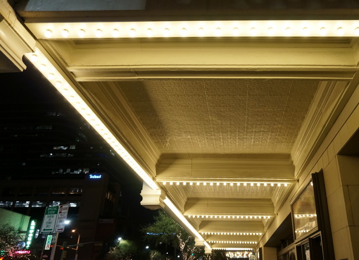 Marquis lighting outside of The Paramount Theater in Austin, Texas
