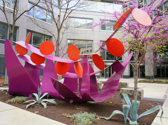 Modern art sculpture in Austin