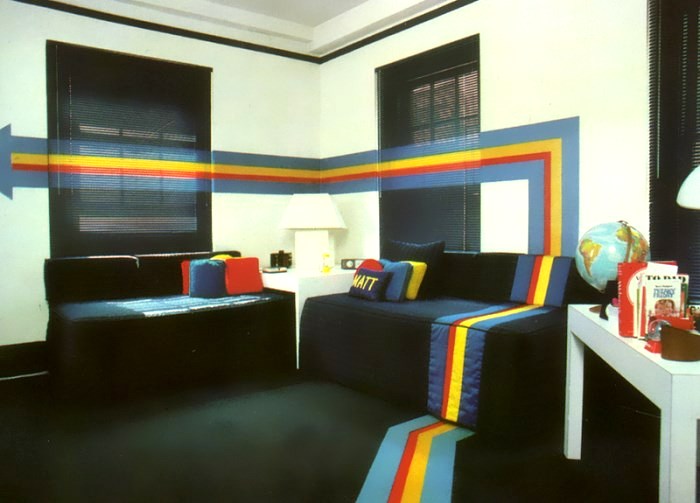 1980s child's bedroom