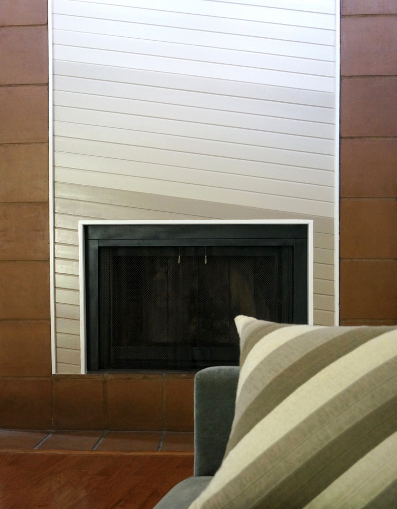 '80s fireplace with diagonal wood