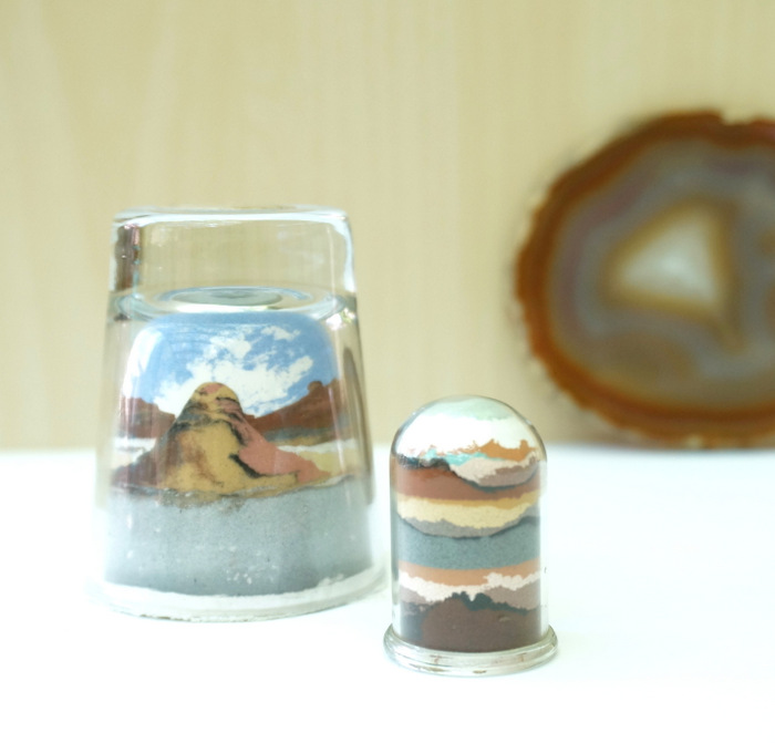 Sand art and agate