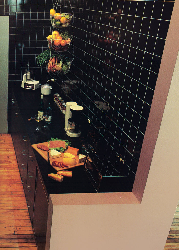 '80s kitchen with a hanging fruit basket