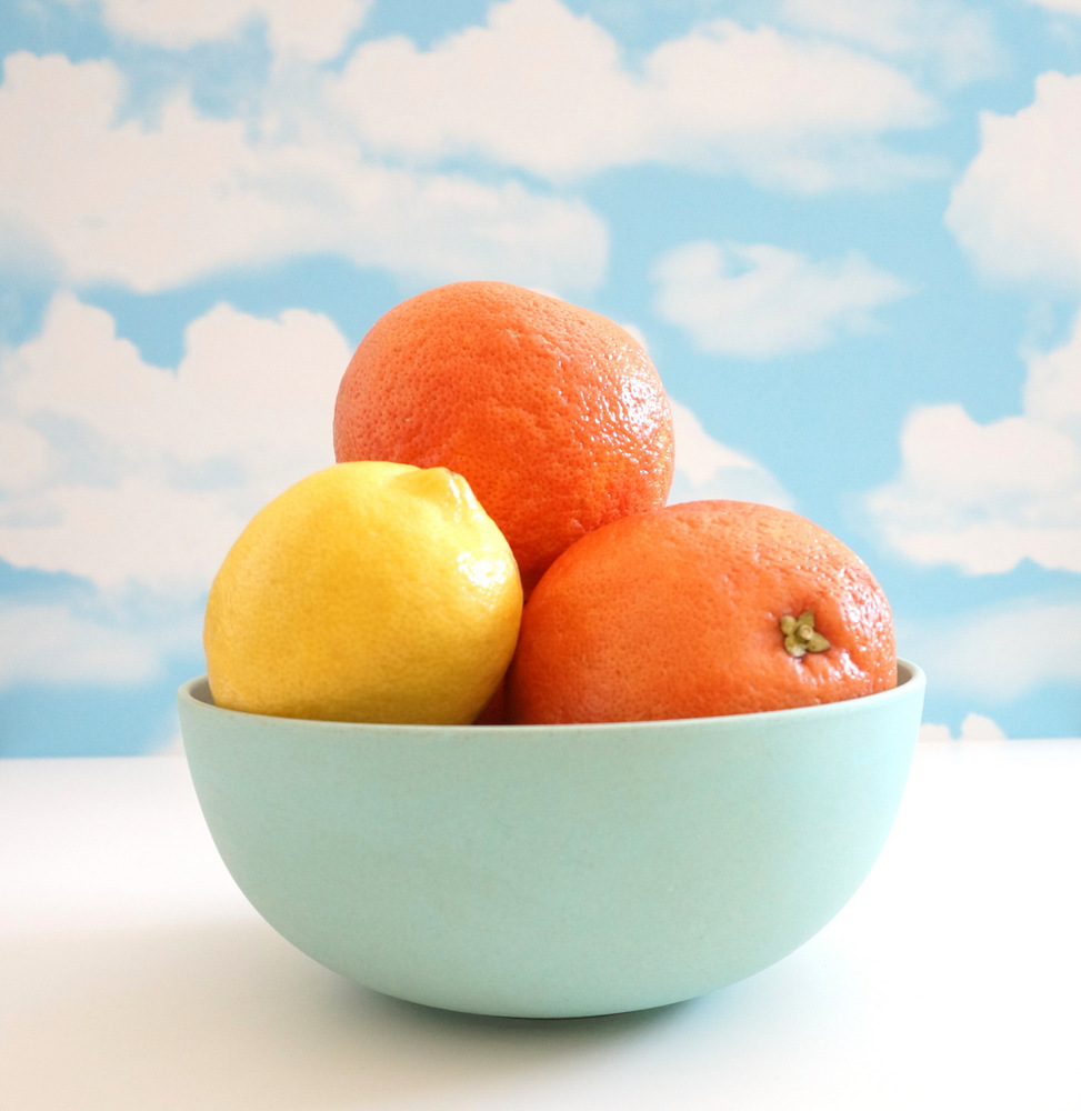 Bowl of grapefruit and lemon