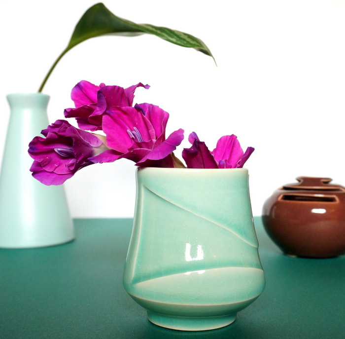 Mint vase with flowers