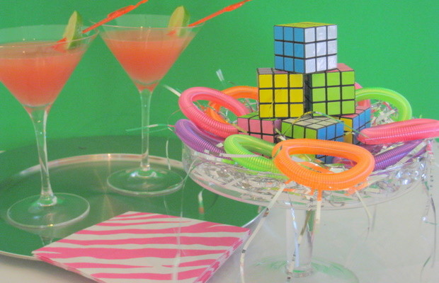 An '80s party table