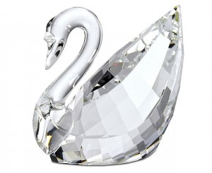 A Crystal Swan Extravaganza! | Mirror80