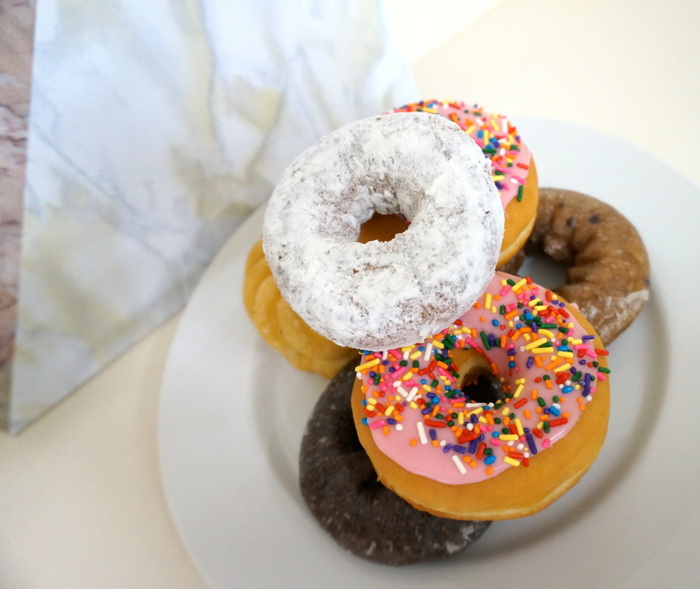 Dunkin Donuts-001