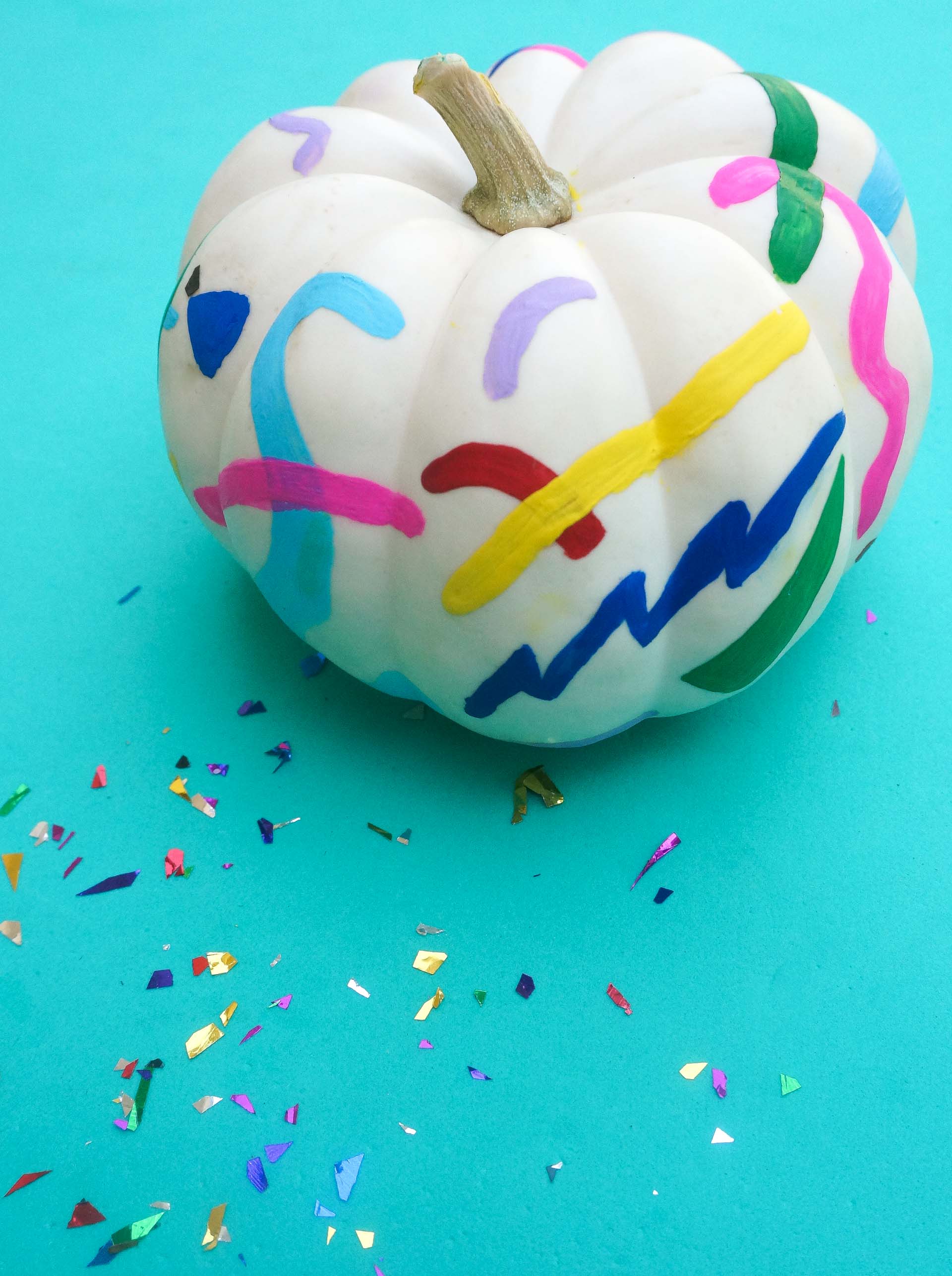 DIY Pumpkins: Confetti and Colorful Forms | Mirror80